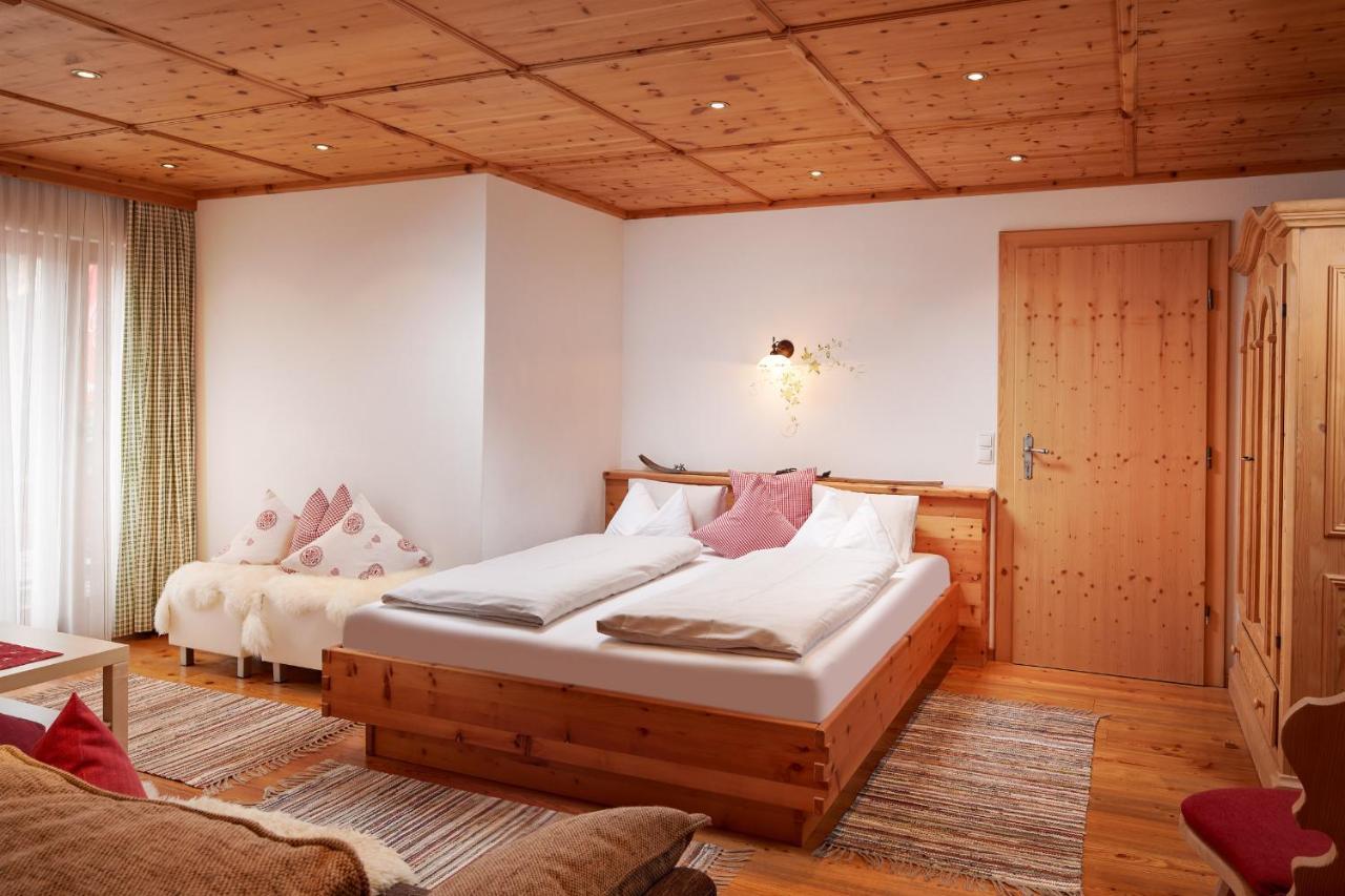Almdorf Flachau - Luxus Huettenurlaub エクステリア 写真