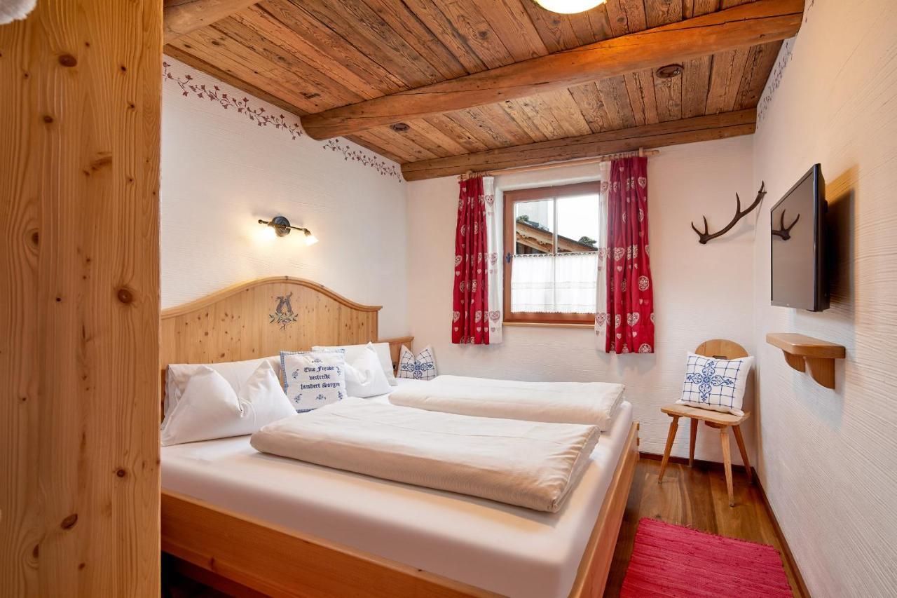 Almdorf Flachau - Luxus Huettenurlaub エクステリア 写真