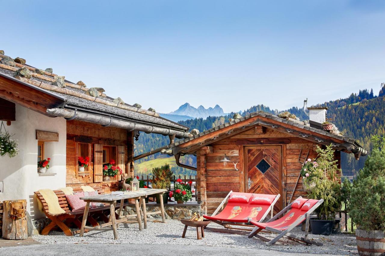 Almdorf Flachau - Luxus Huettenurlaub エクステリア 写真
